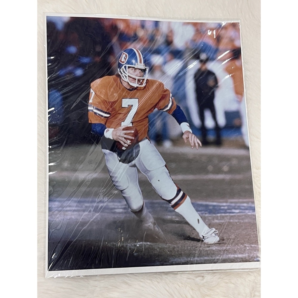 Vintage John Elway Photograph Reproduced 8x10 Wall Decoration Man Cave